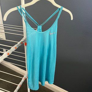 Nike Women's DriFit Teal Featherlight Tank Size XS